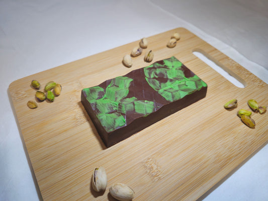 Pistachio Kunafa Chocolate Bar | KOKO Rush
